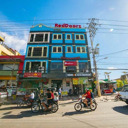 Reddoorz @ Fields Avenue Angeles City Luaran gambar